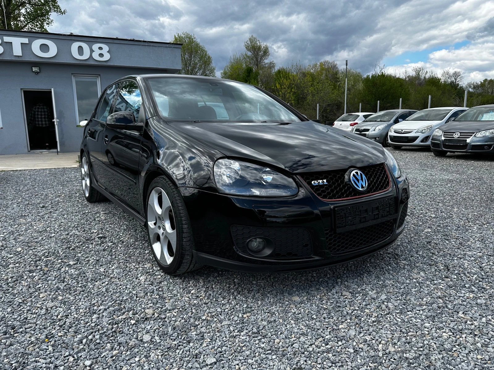 VW Golf 2.0tfsi 200hp - изображение 3