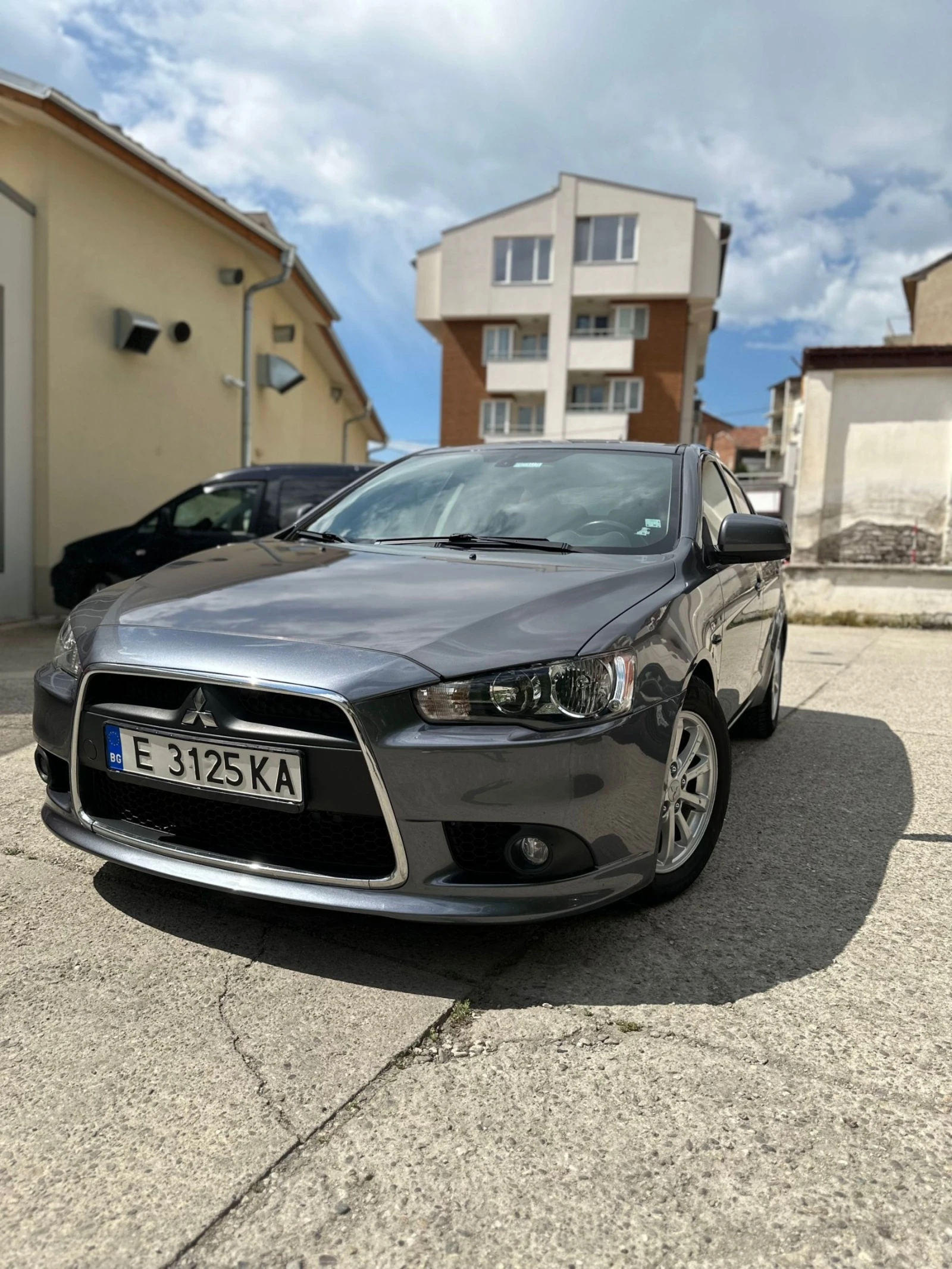 Mitsubishi Lancer 1.6 117к.с  FACELIFT - изображение 3