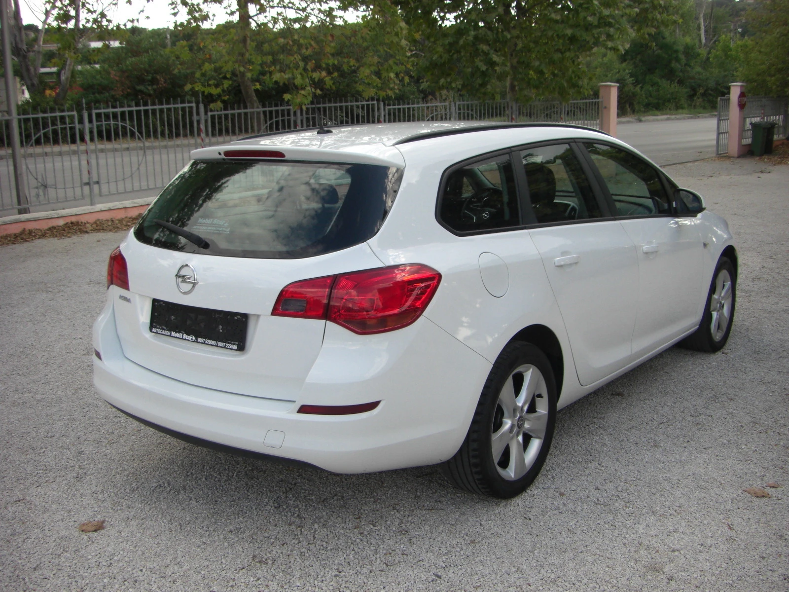 Opel Astra 1.4I EURO 5B - изображение 5