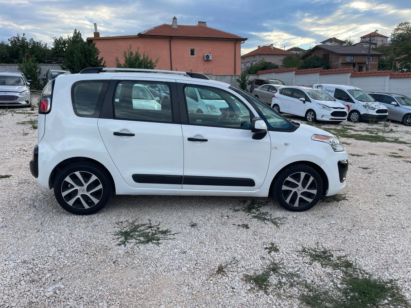 Citroen C3 Picasso 1, 6-HDI-92кс.Климатик-Фейст Лифт - изображение 7