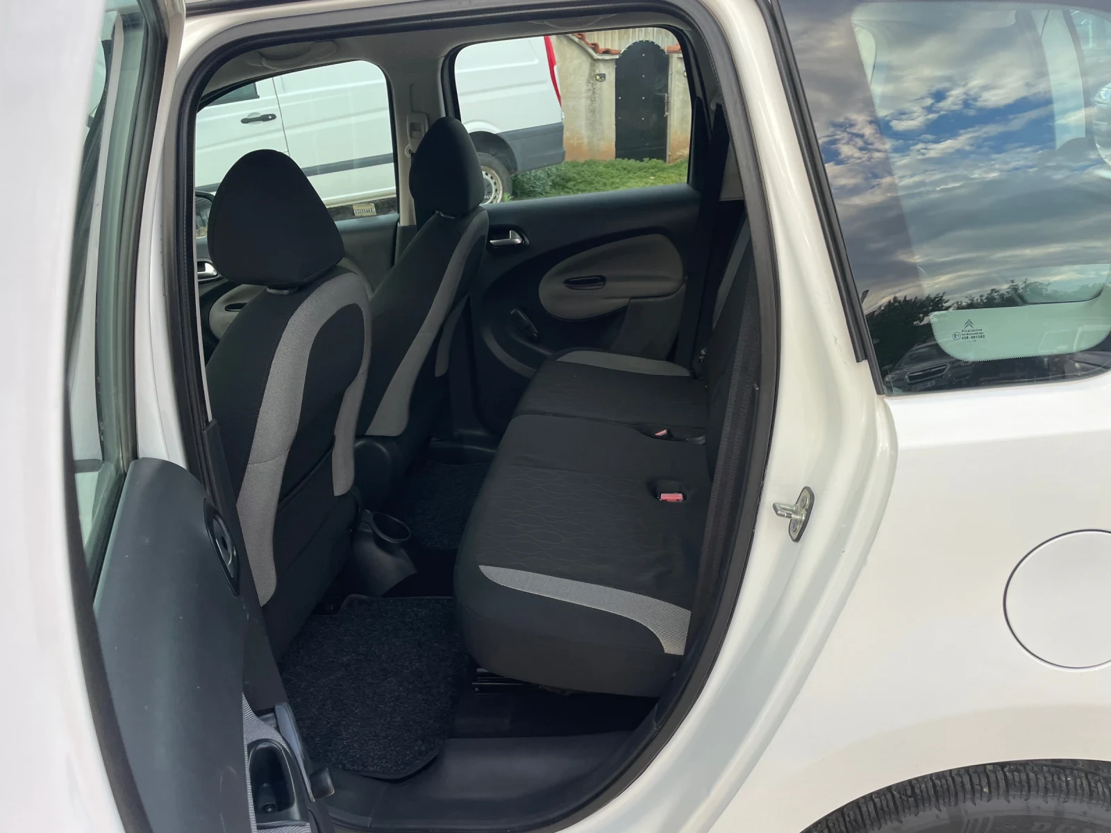 Citroen C3 Picasso 1, 6-HDI-92кс.Климатик-Фейст Лифт | Mobile.bg — изображение 14