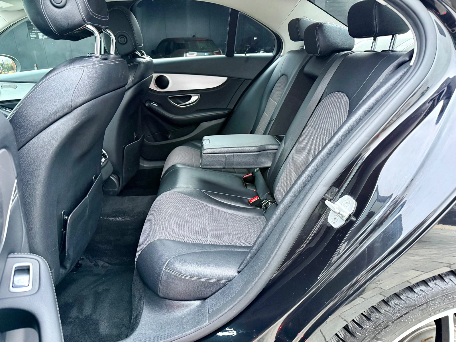 Mercedes-Benz C 220 | Mobile.bg   12