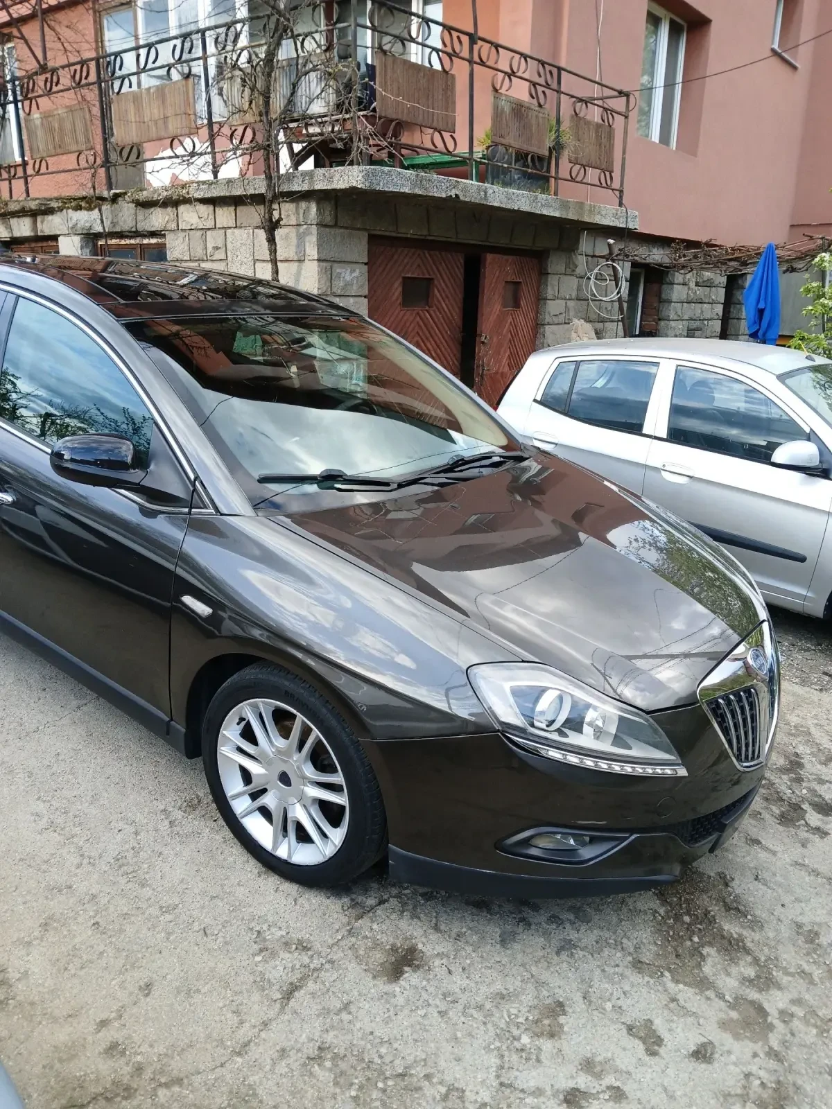 Lancia Delta 1.6 mjet - изображение 3