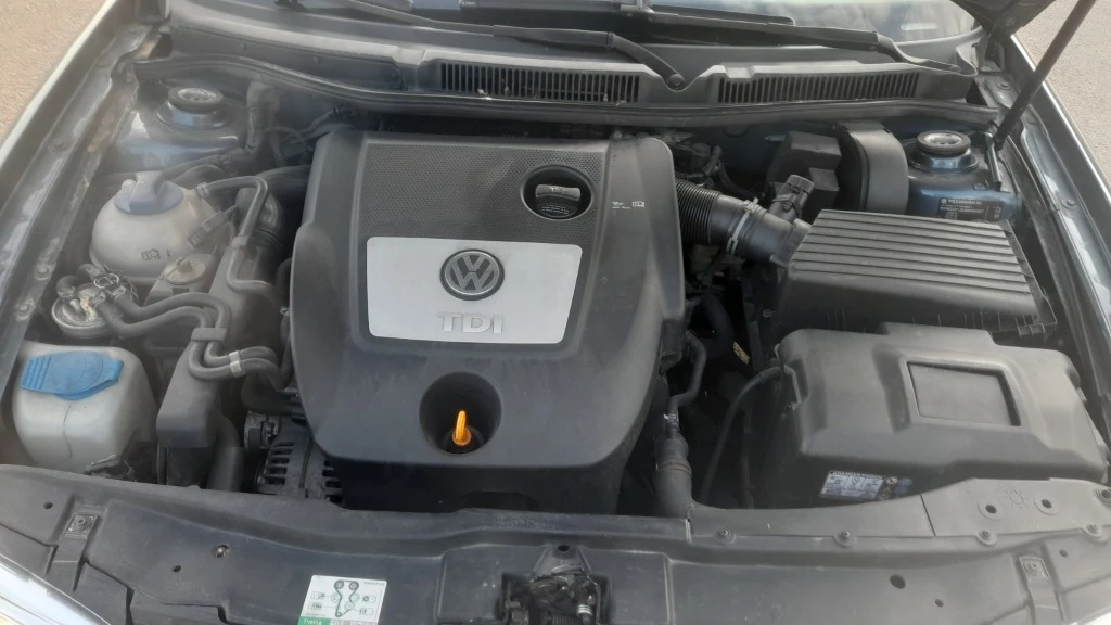 VW Golf 1.9 ТДИ 101 кс - изображение 10