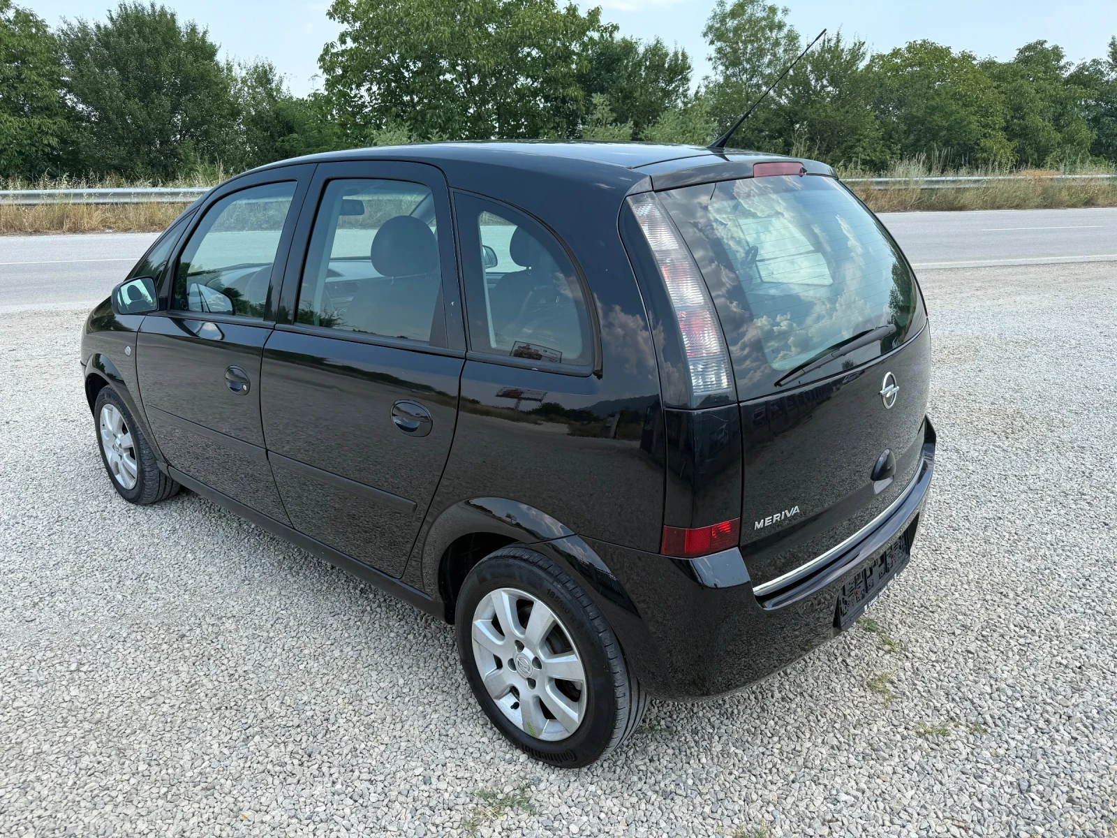 Opel Meriva 1.6 I FACE - изображение 9