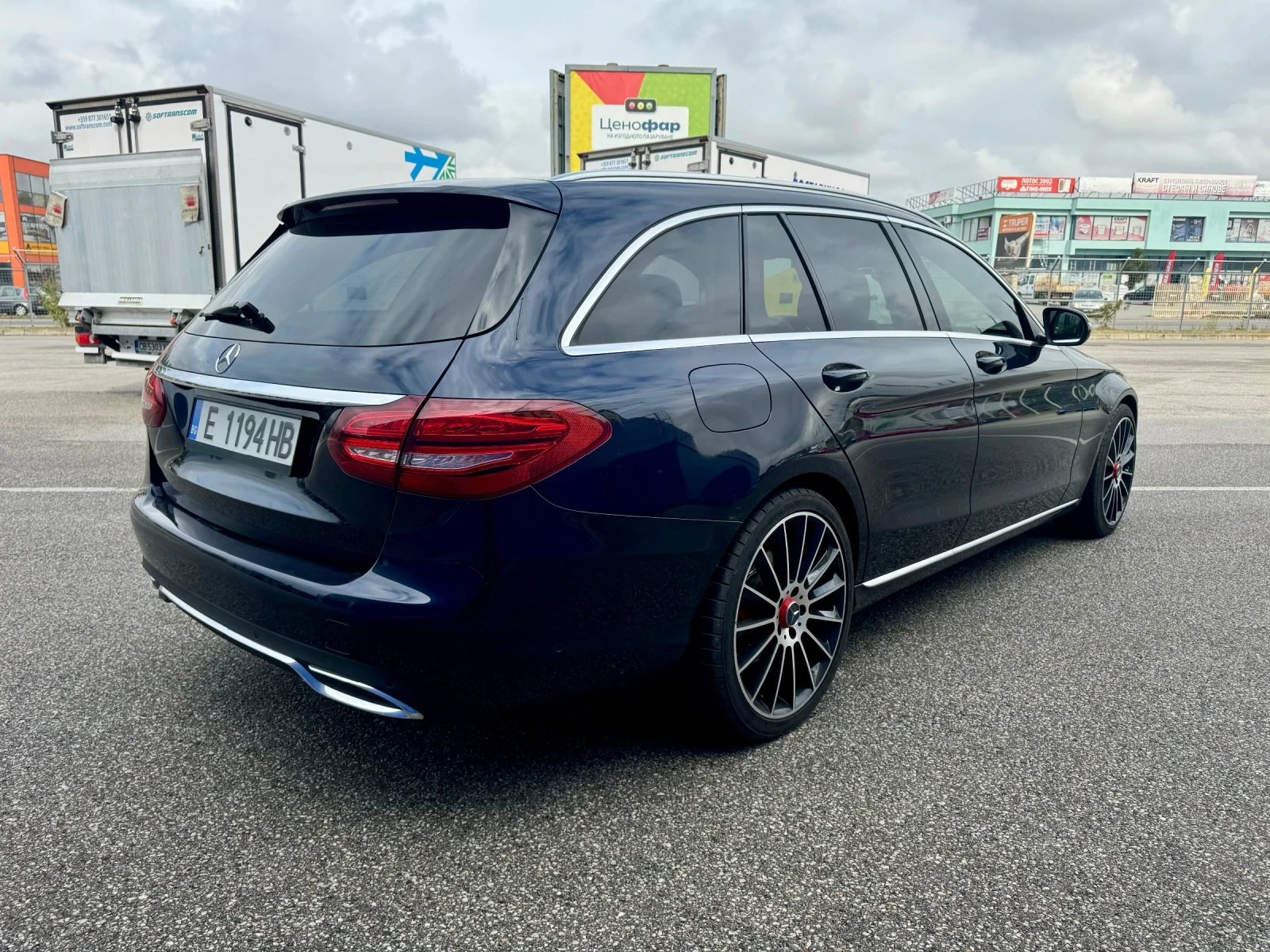 Mercedes-Benz C 220 2.2CDI Exclusive/DistronicPlus/Panorama/LED - изображение 4