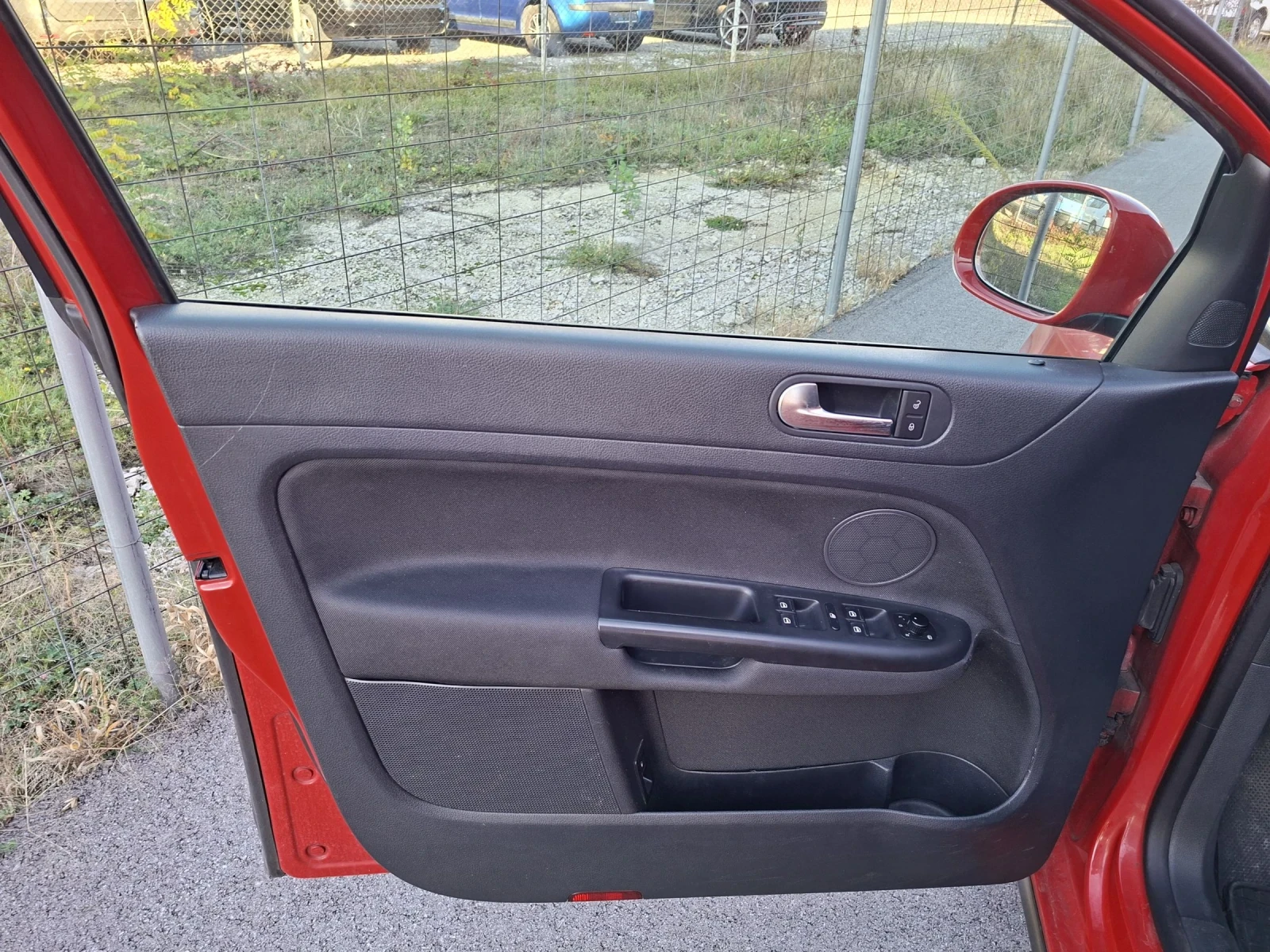 VW Golf Plus 1.6 TDI.90кс.GOLF 6 | Mobile.bg — изображение 12