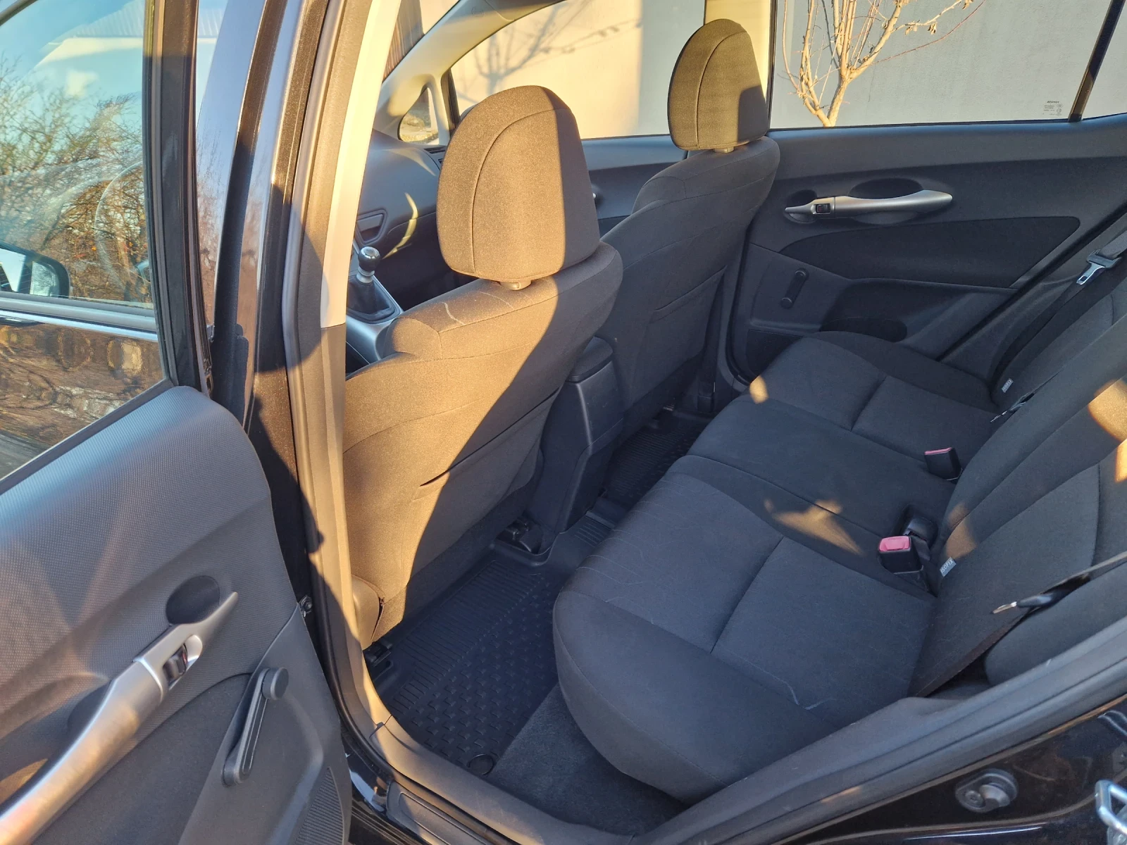 Toyota Auris | Mobile.bg — изображение 7