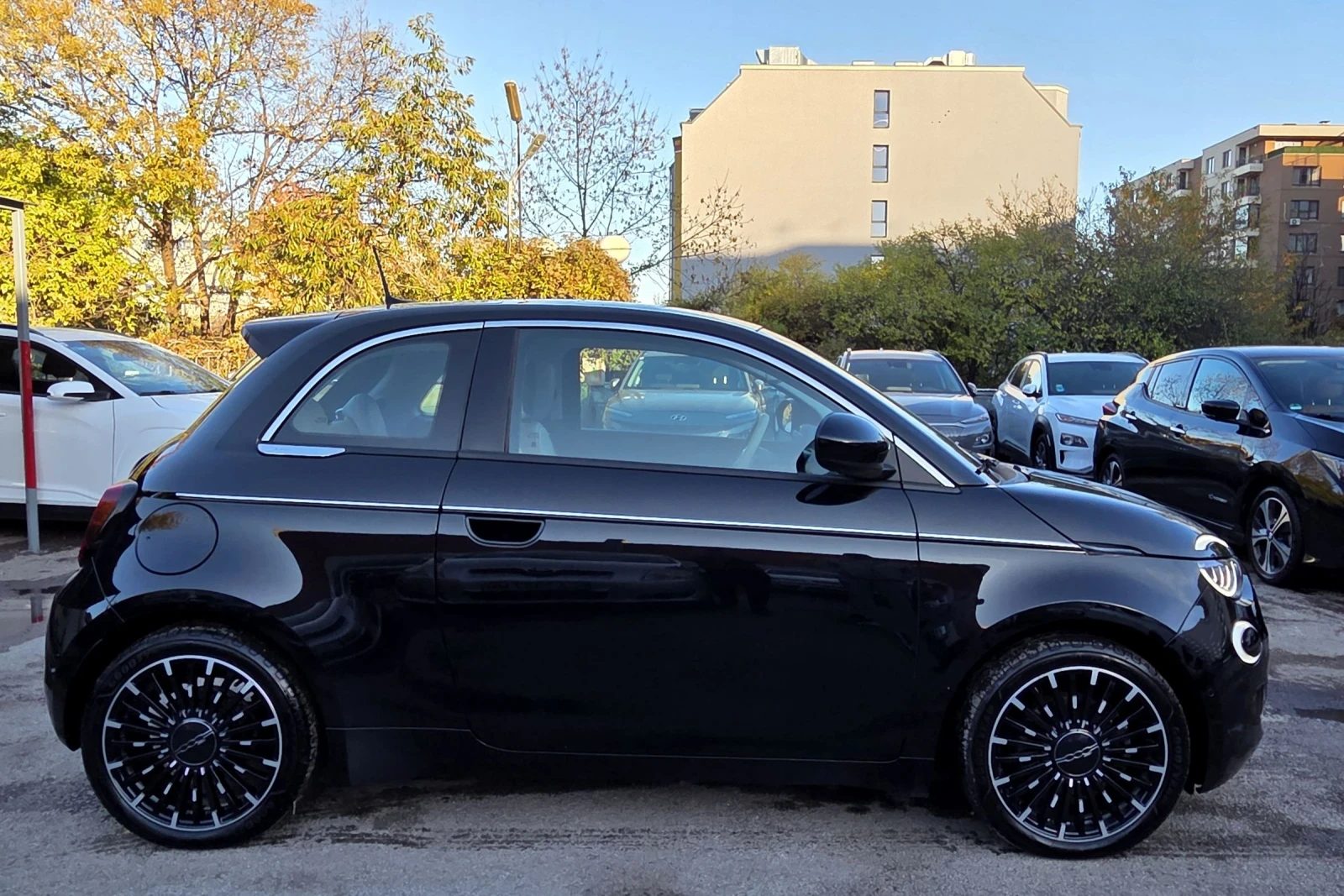 Fiat 500e 42KWh/La prima/СЕРВИЗНА КНИЖКА/В ГАРАНЦИЯ - изображение 3