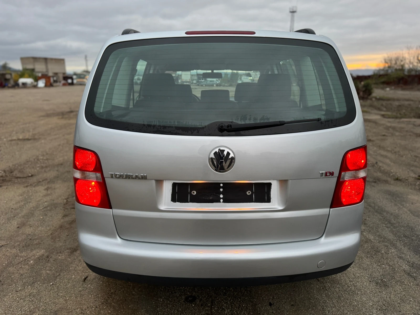 VW Touran Highline 2.0TDI* EURO 4* 175 000km* 2004* НОВ ВНОС - изображение 5