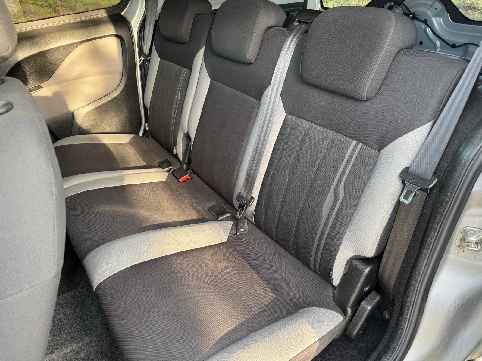 Fiat Doblo 1.6 Multijet 105* Euro 6* Navi*  | Mobile.bg � ����������� 14