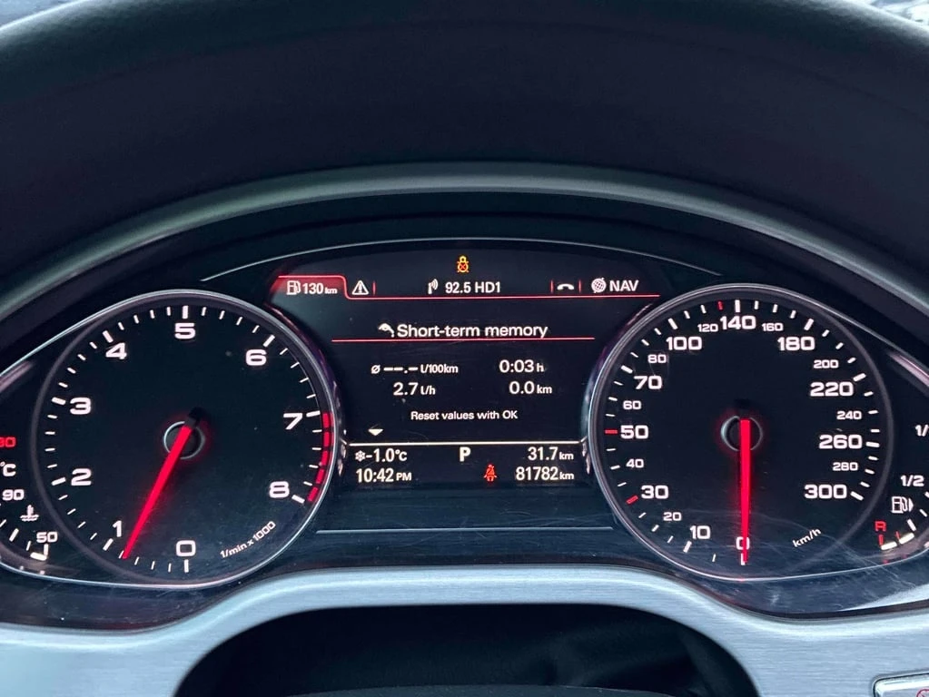 Audi A8  Premium / CARFAX /NAVI/DIS/���������/4.2 | Mobile.bg � ����������� 8