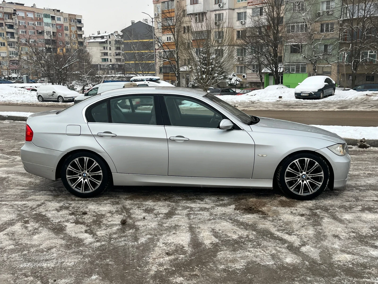 BMW 330 3.0D 231 k.c Задно - изображение 3