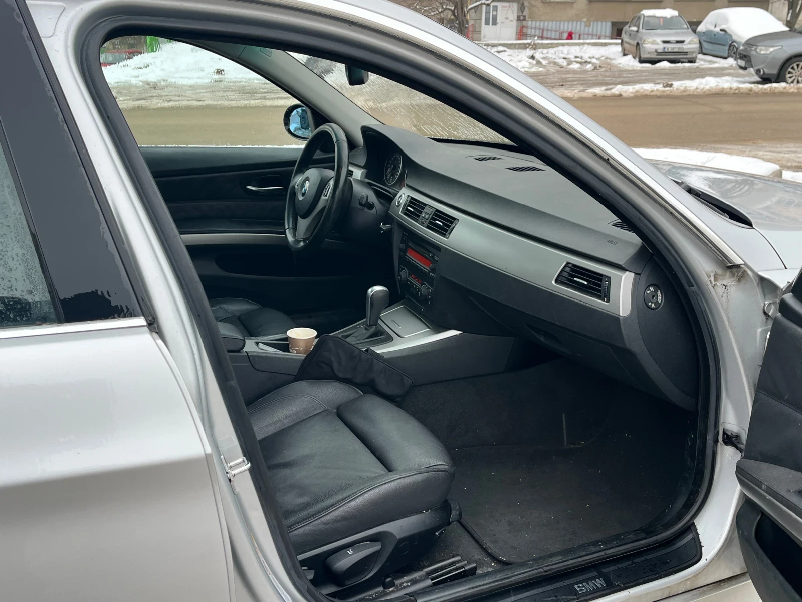 BMW 330 3.0D 231 k.c Задно - изображение 10