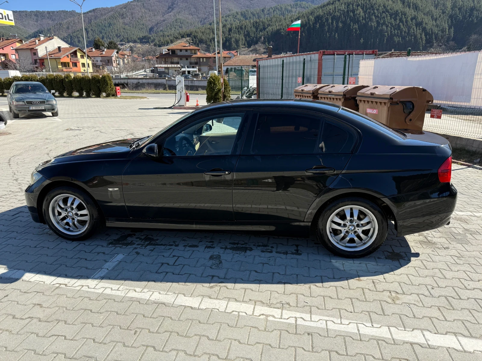 BMW 320  - изображение 7