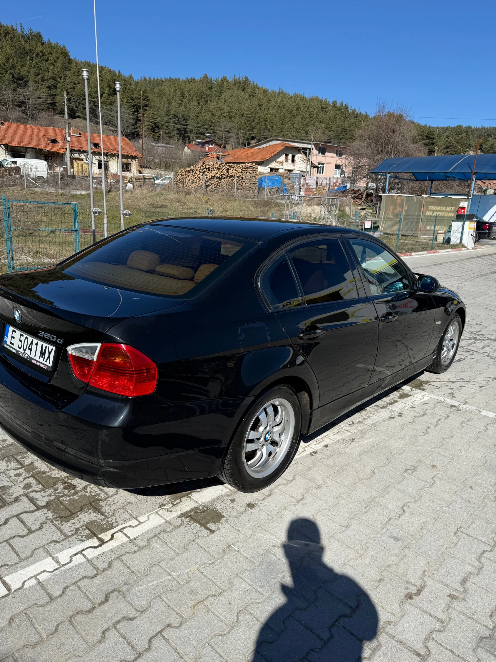 BMW 320  - изображение 4