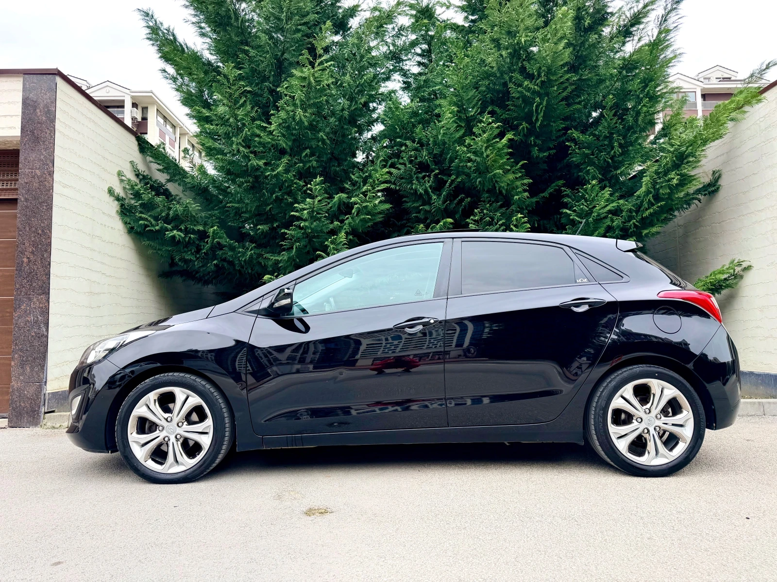 Hyundai I30 1.6CRDI MOVE PANORAMA NAVI KAMERA, снимка 8 - Автомобили и джипове - 54113562