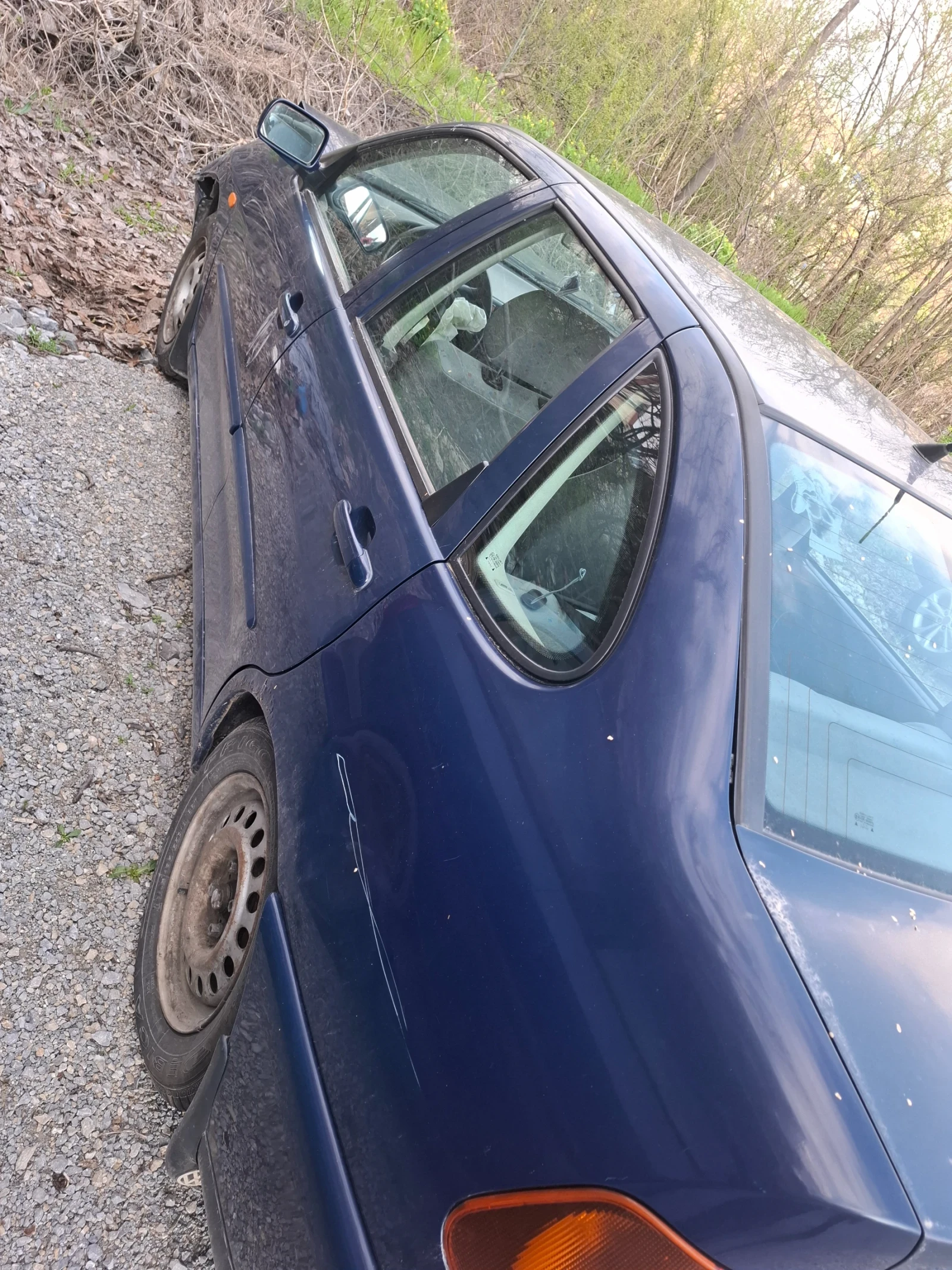 VW Polo 1.6i, снимка 7 - Автомобили и джипове - 54170388