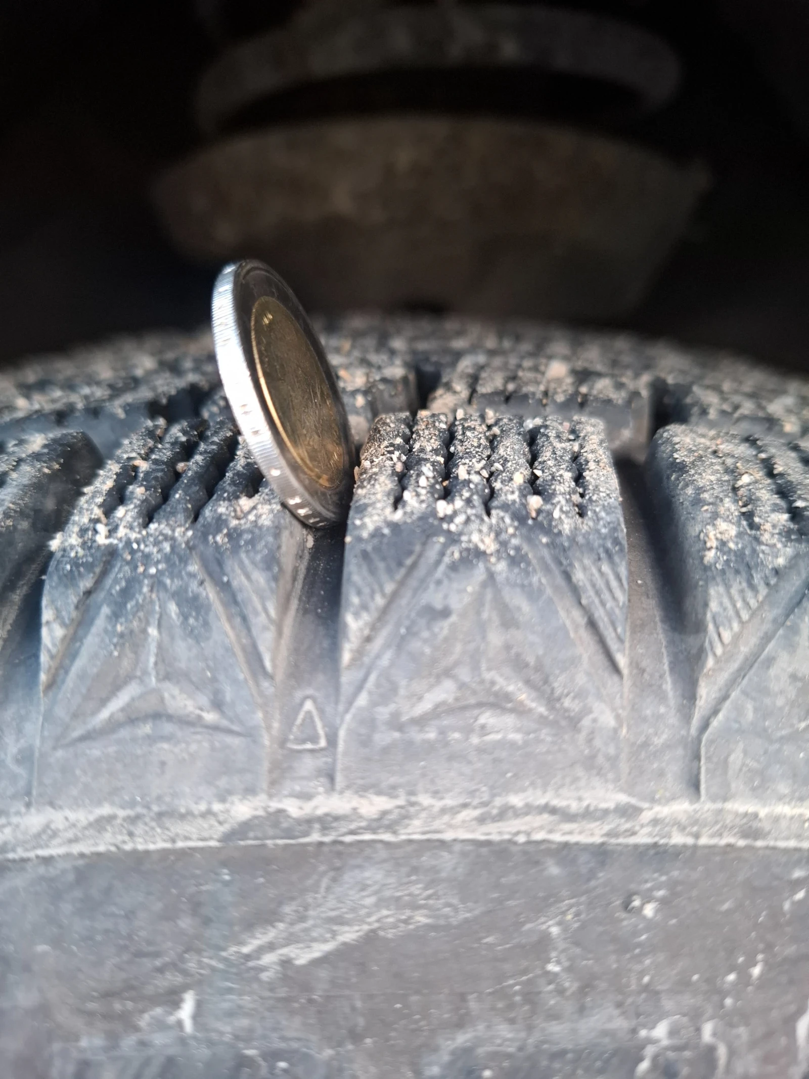 VW Polo 1.6i, снимка 9 - Автомобили и джипове - 54170388