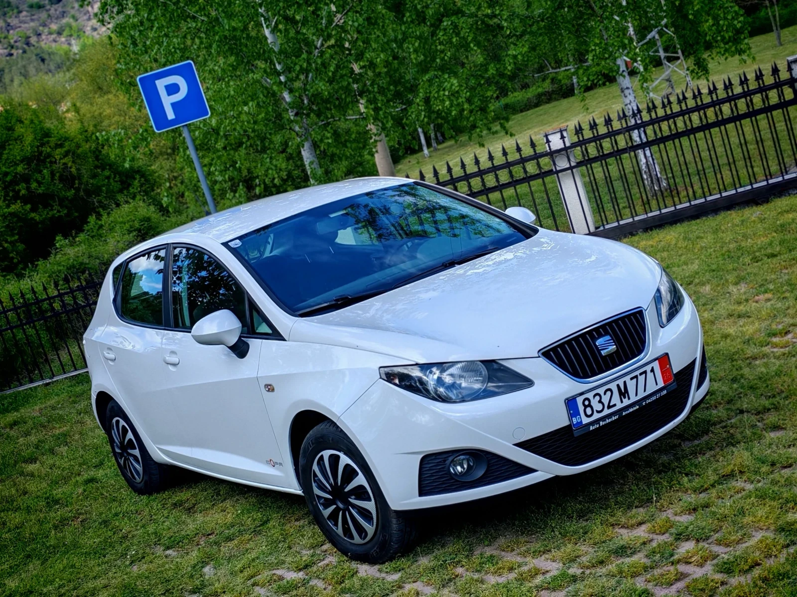 Seat Ibiza 1.2I(75)* FACELIFT* COPA-EDITION* НОВ ВНОС* , снимка 9 - Автомобили и джипове - 54390777
