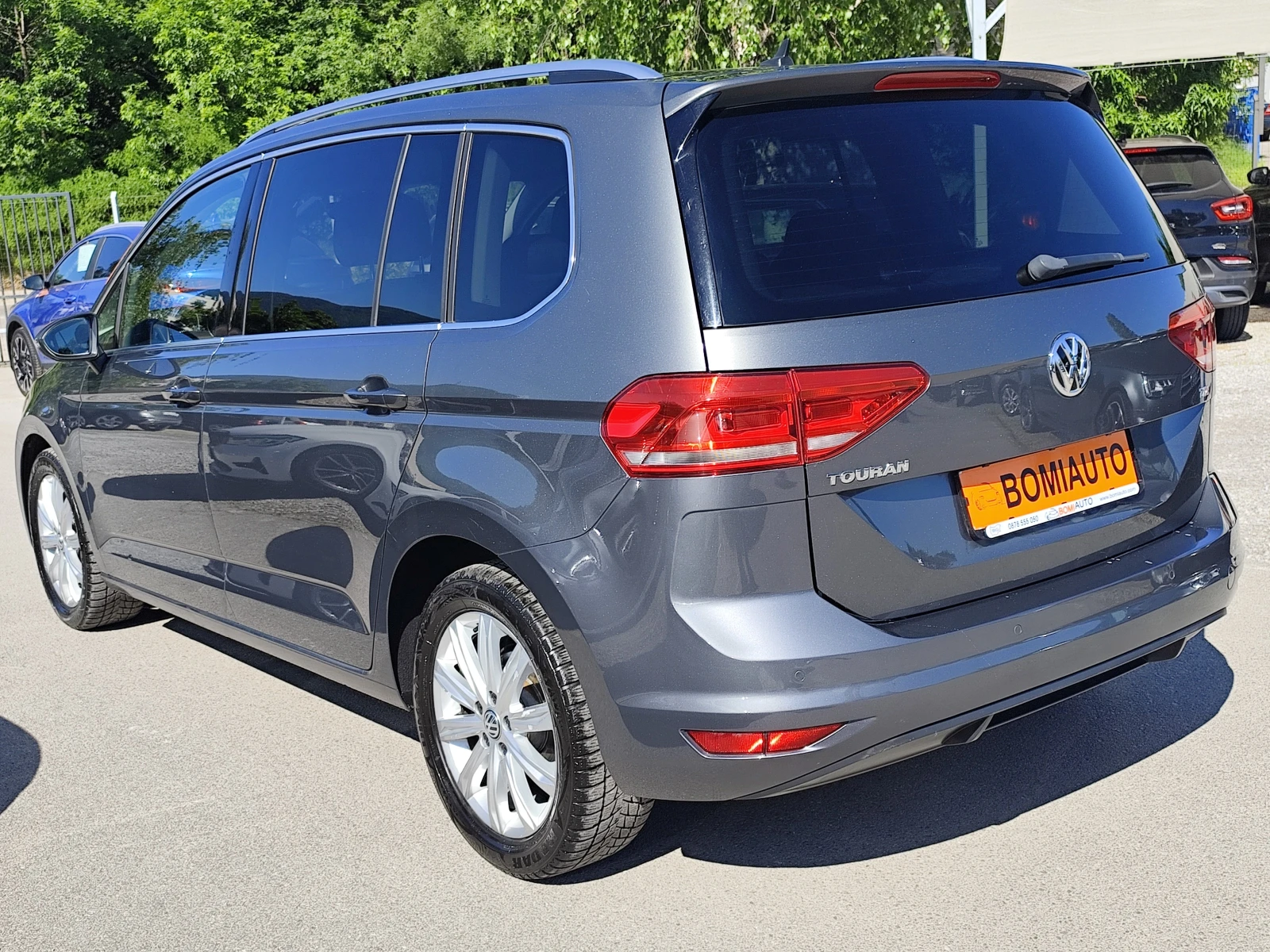 VW Touran 1.6TDi* 7 MECTA* EURO6B* NAVI* , снимка 5 - Автомобили и джипове - 54688909