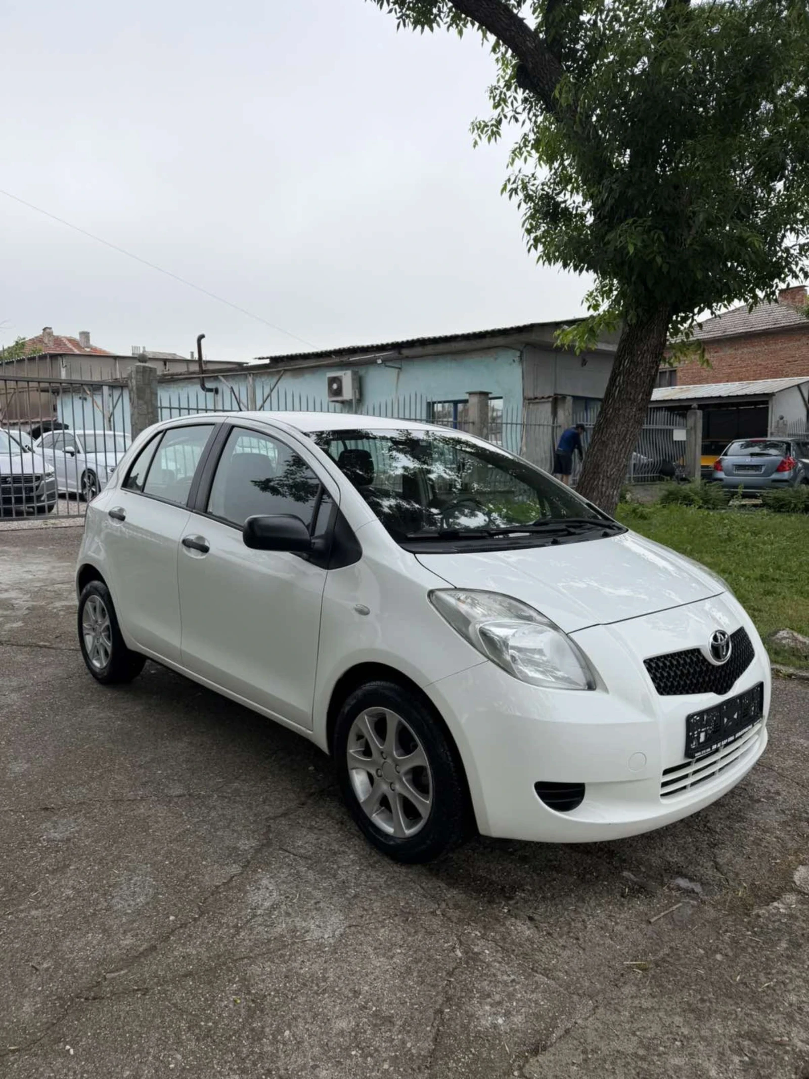 Toyota Yaris, снимка 3 - Автомобили и джипове - 54778306