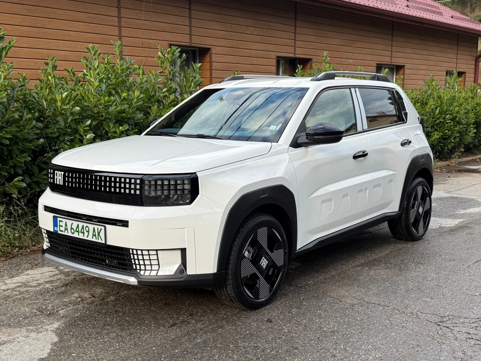 Fiat Grande Panda LA PRIMA 44 kWh (113 кс) НОВ в гаранция 2г./7г. 