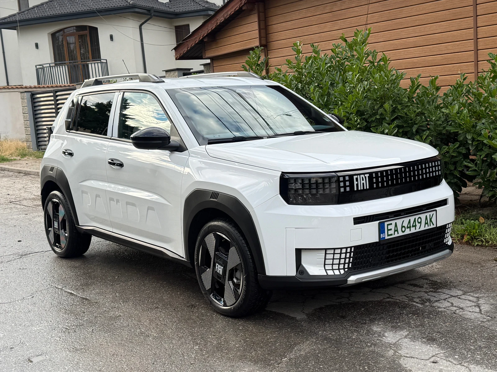 Fiat Grande Panda LA PRIMA 44 kWh (113 кс) НОВ в гаранция 2г./7г. , снимка 3 - Автомобили и джипове - 55252889