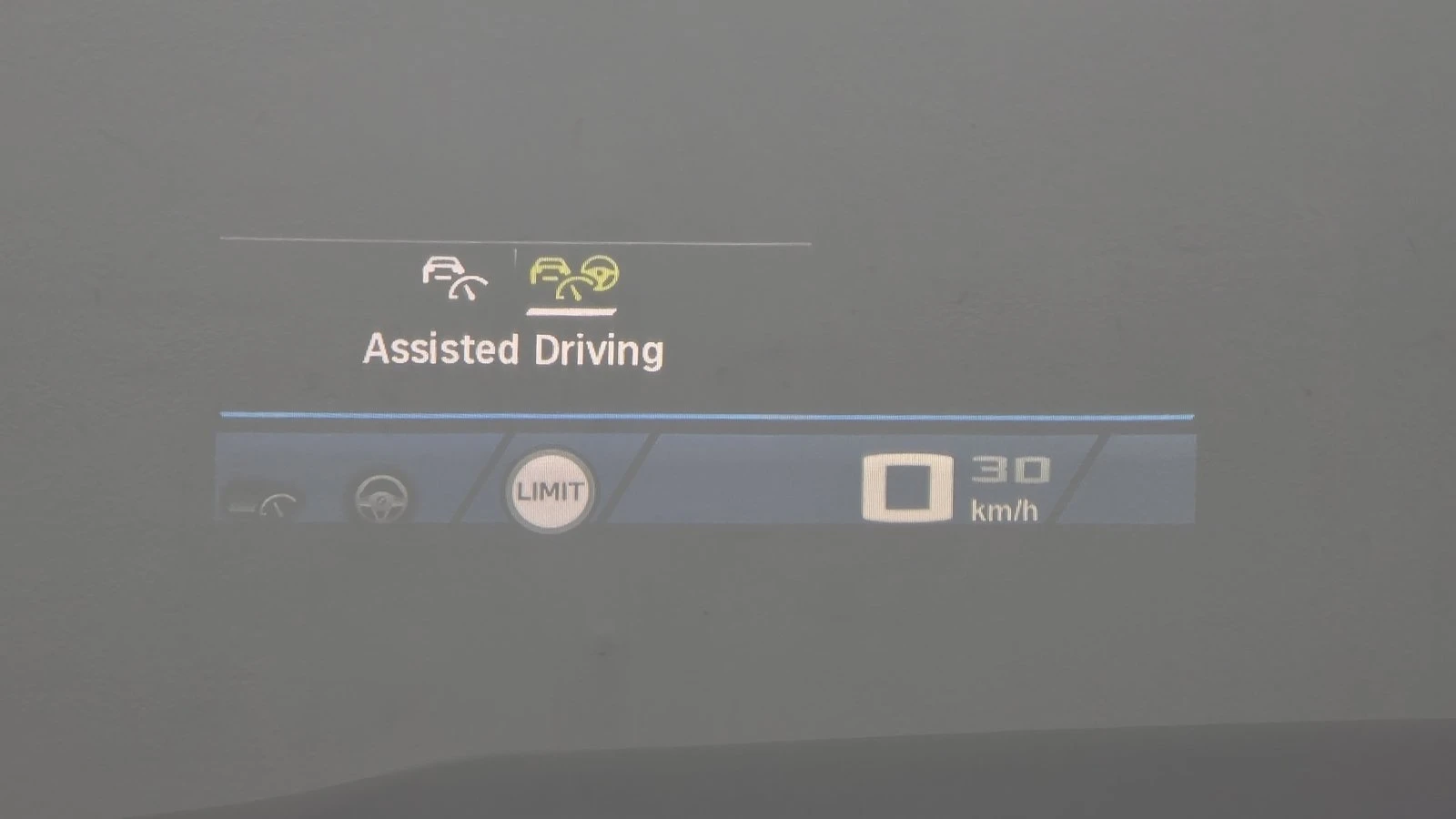 BMW M3 HUD* 360* ПОДГРЕВ ВОЛАН* ЕЛ. БАГАЖНИК* КРАЙНА ЦЕНА, снимка 14 - Автомобили и джипове - 55340567