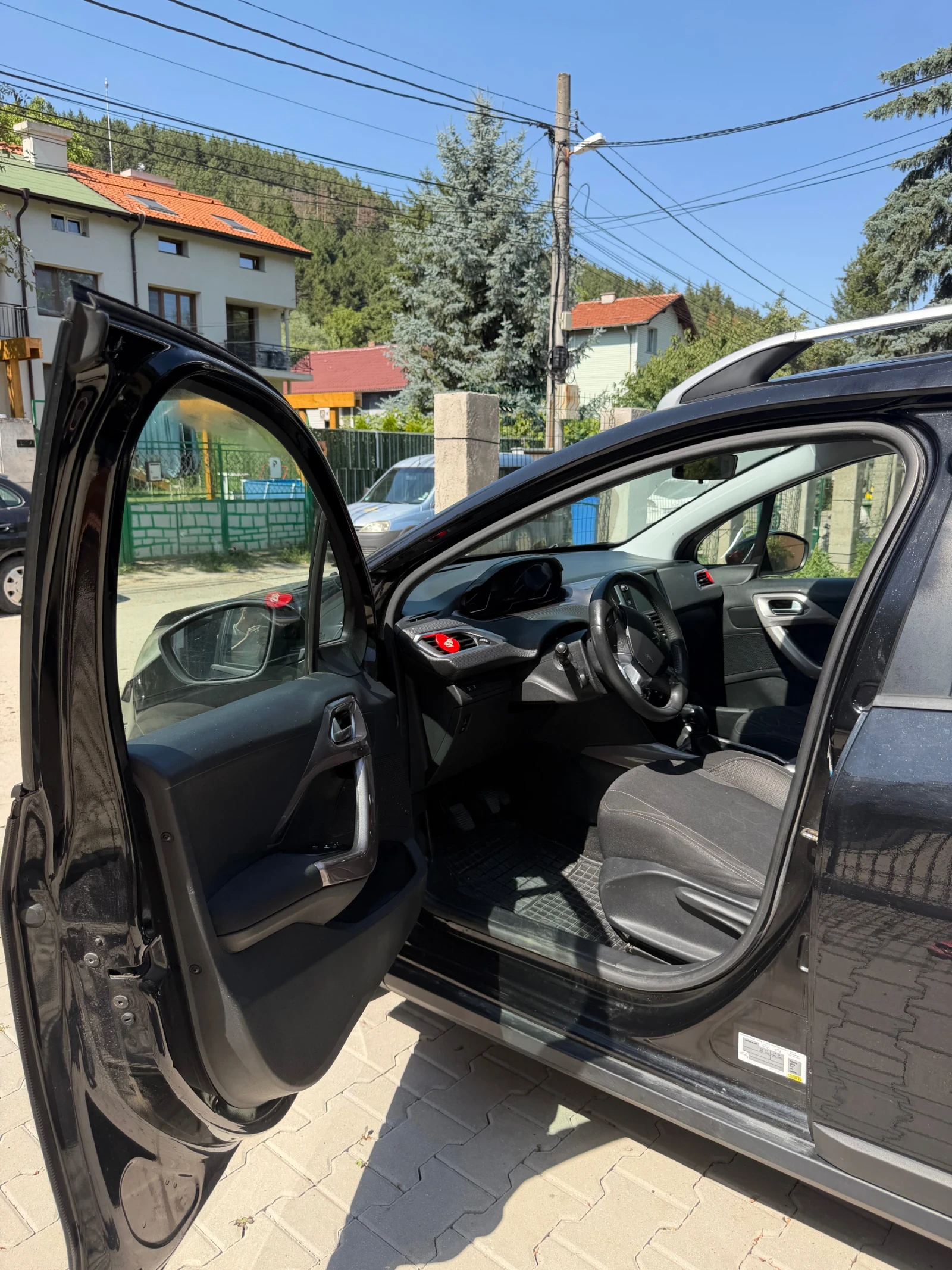 Peugeot 2008, снимка 2 - Автомобили и джипове - 55441490