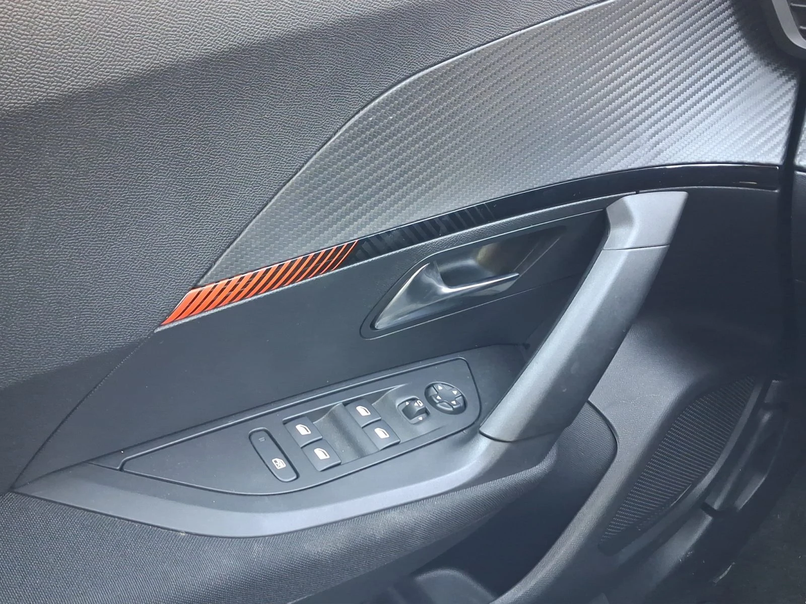 Peugeot 2008 New Line Up ACTIVE PACK 1.2 PureTech 130 BVM6 EURO | Mobile.bg � ����������� 16