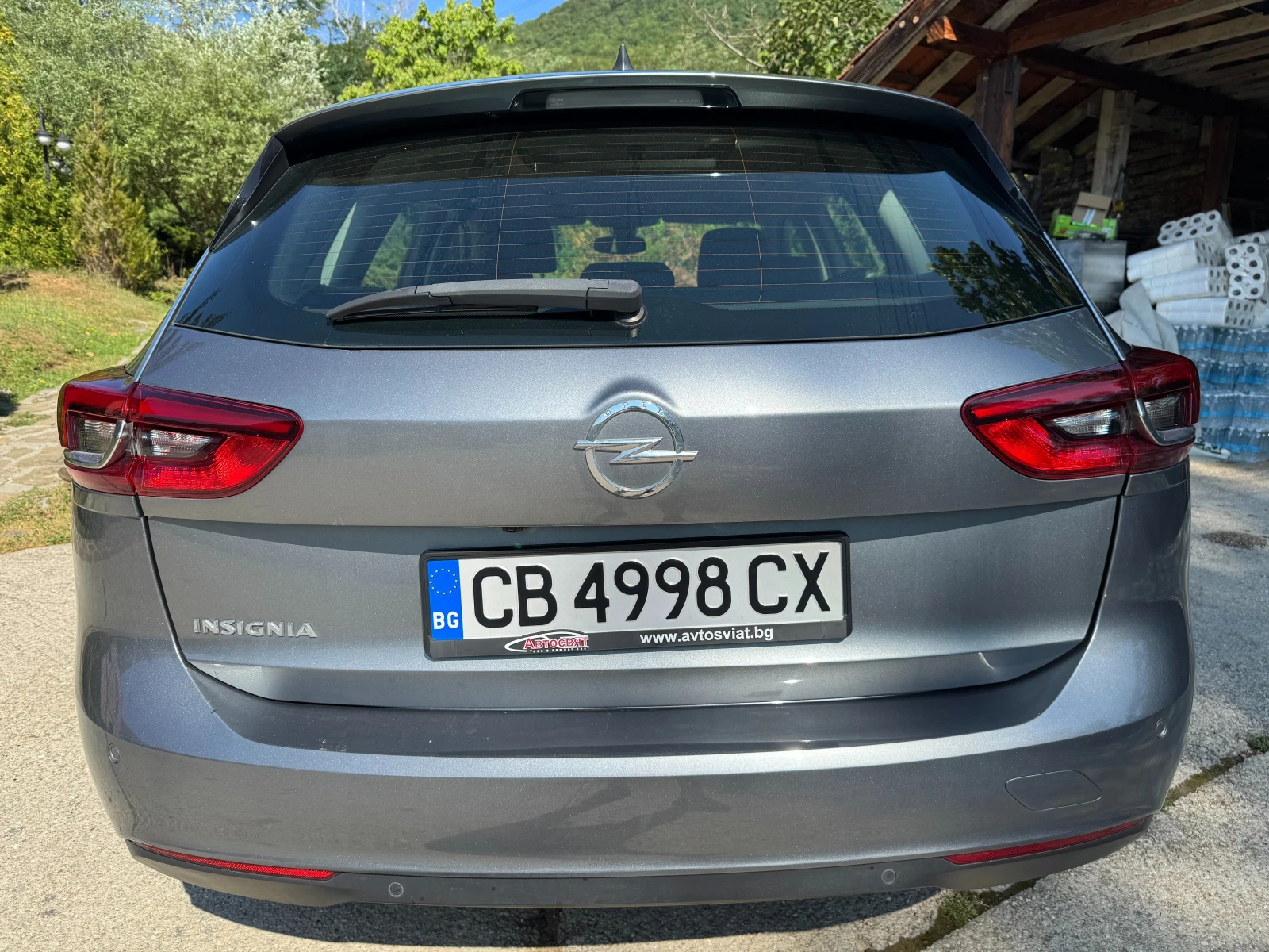 Opel Insignia Sports Tourer, снимка 10 - Автомобили и джипове - 55925916