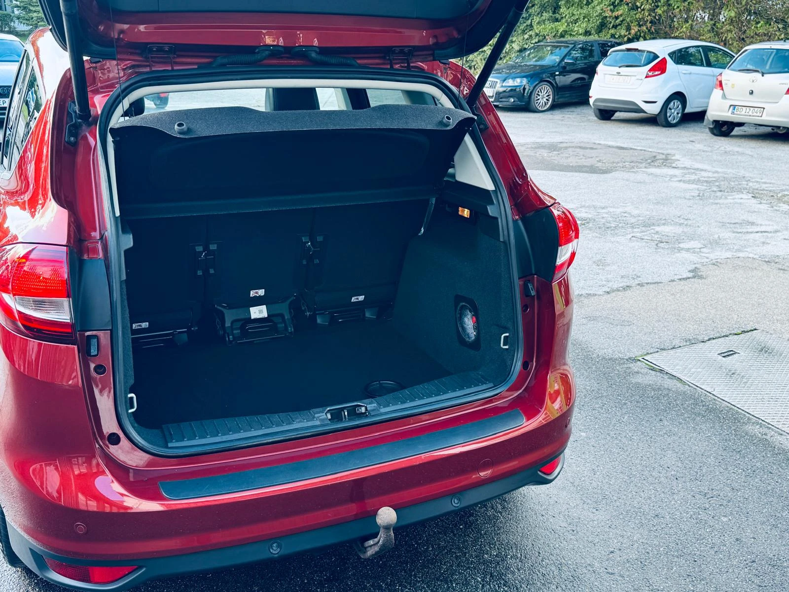 Ford C-max 1, 5 SCTi 182 Titanium Automat . Facelift Panorama, снимка 9 - Автомобили и джипове - 55944632