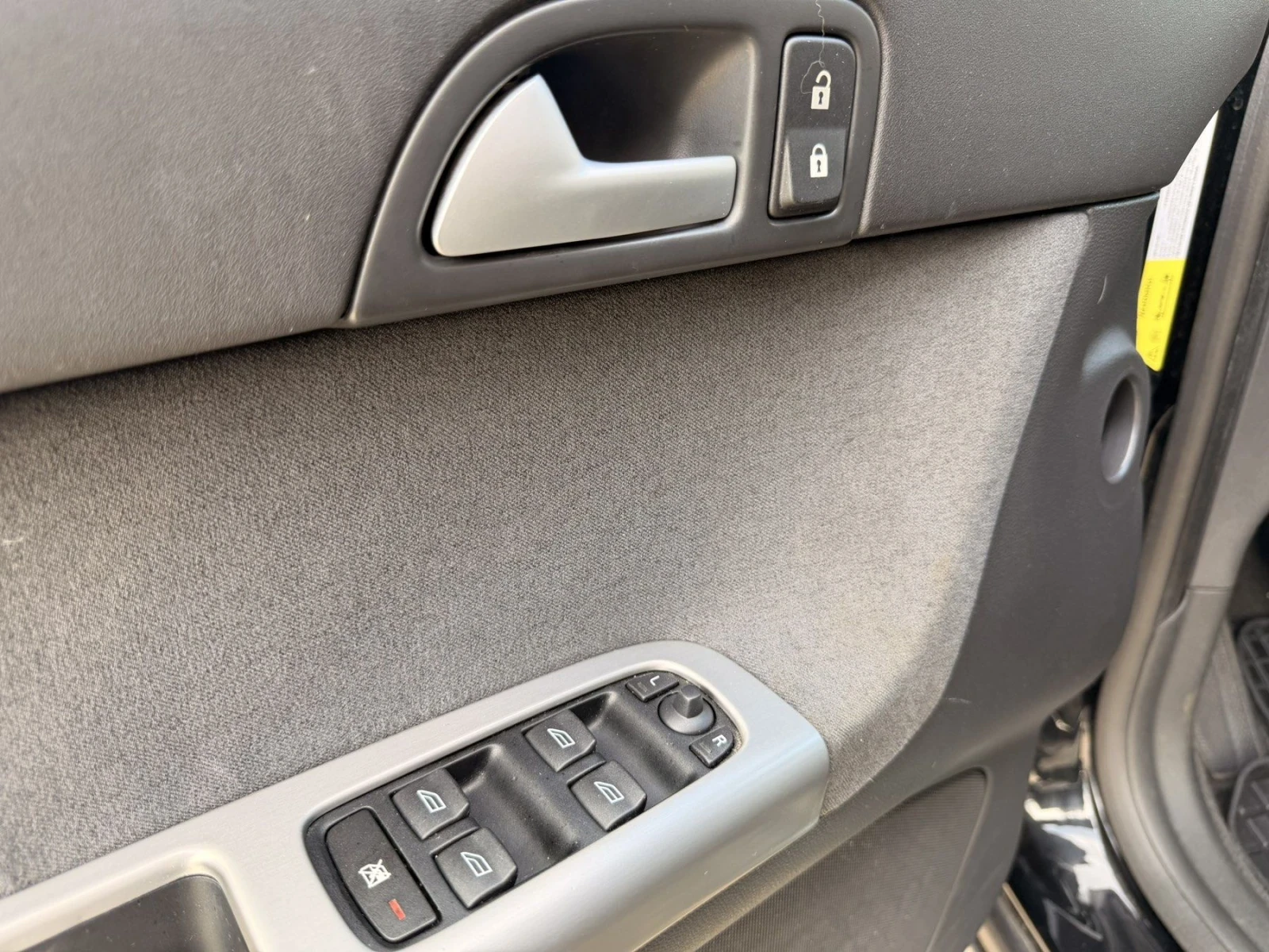Volvo V50 2.0 136к.с. , снимка 6 - Автомобили и джипове - 56075882