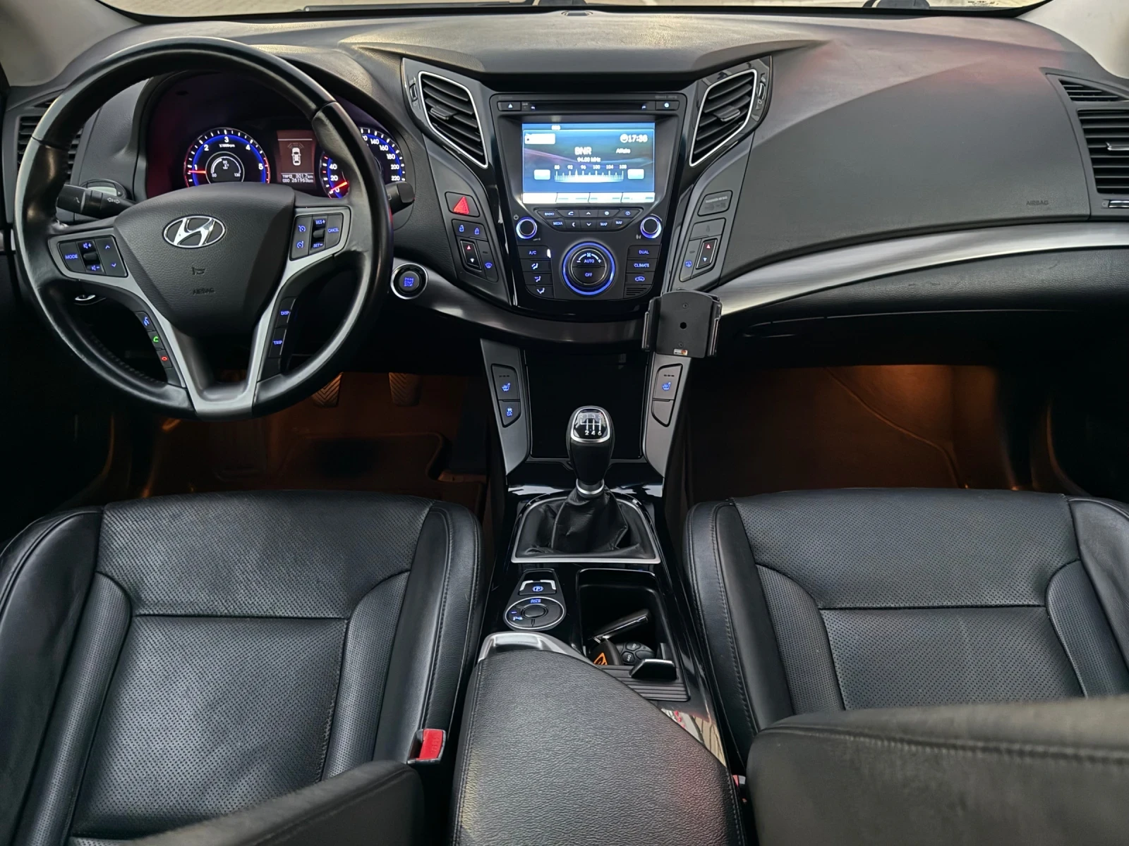 Hyundai I40 1.7CRDi* 6-��������* PODGREV* NAVI* WEBASTO* CAMER | Mobile.bg � ����������� 9