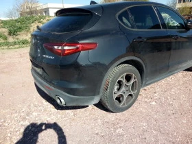 Alfa Romeo Stelvio 2.2дизел, снимка 2