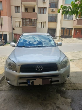 Toyota Rav4 2.2 D-4D дизел, снимка 1