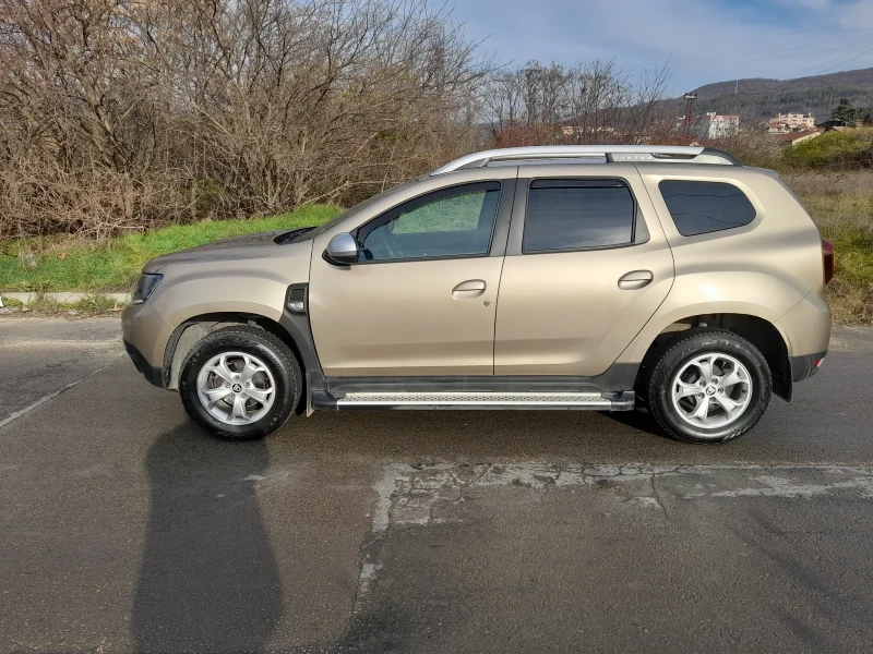 Dacia Duster, снимка 3 - Автомобили и джипове - 48257918