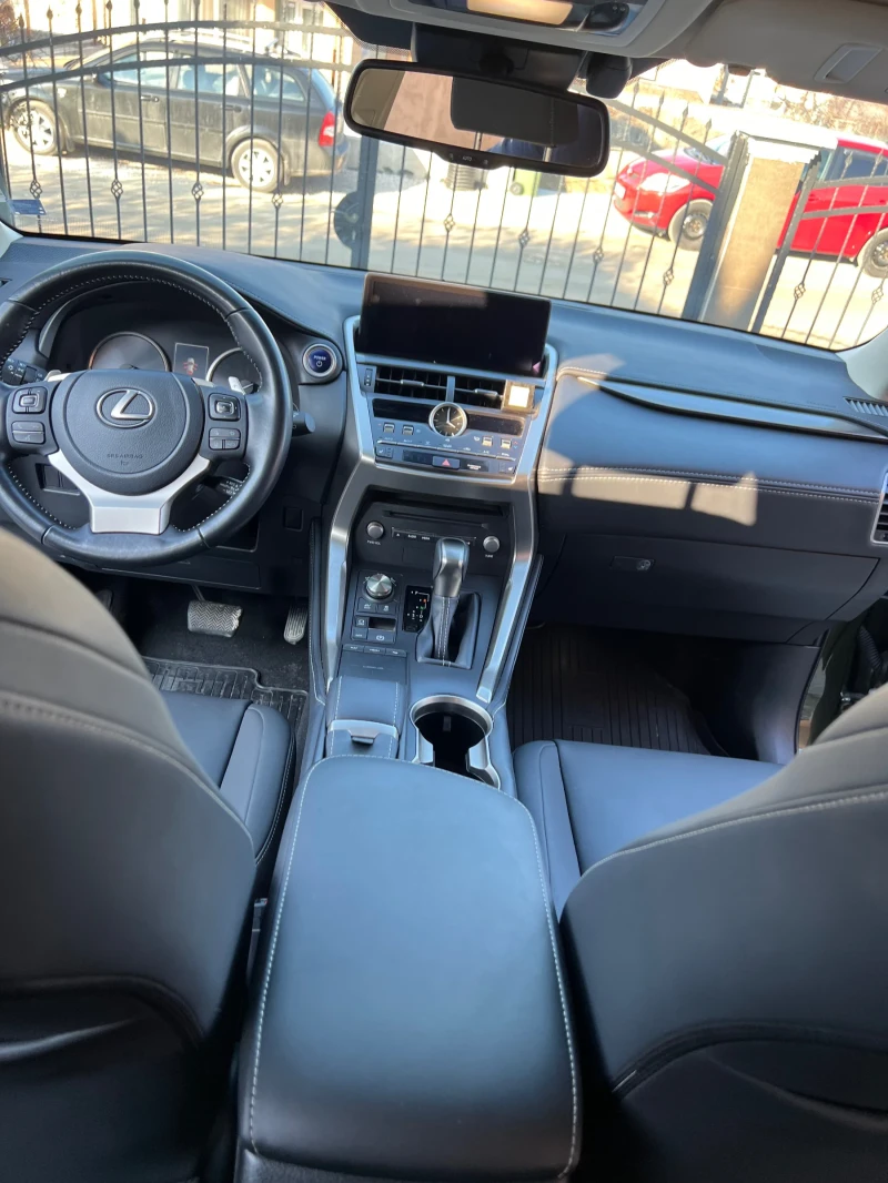 Lexus NX 300h AWD  /KYUSHU EDITION/, снимка 9 - Автомобили и джипове - 49246971