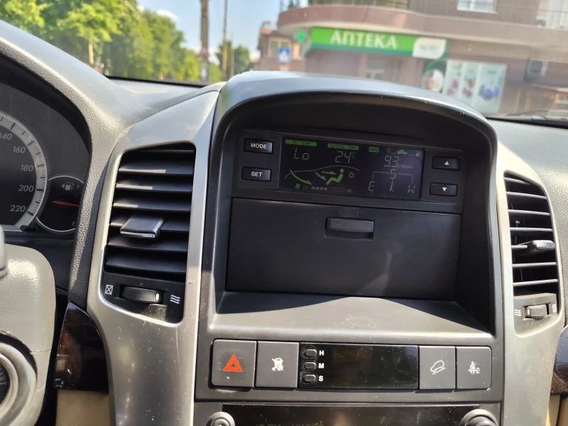 Chevrolet Captiva 2000СДИ, снимка 10 - Автомобили и джипове - 51012020