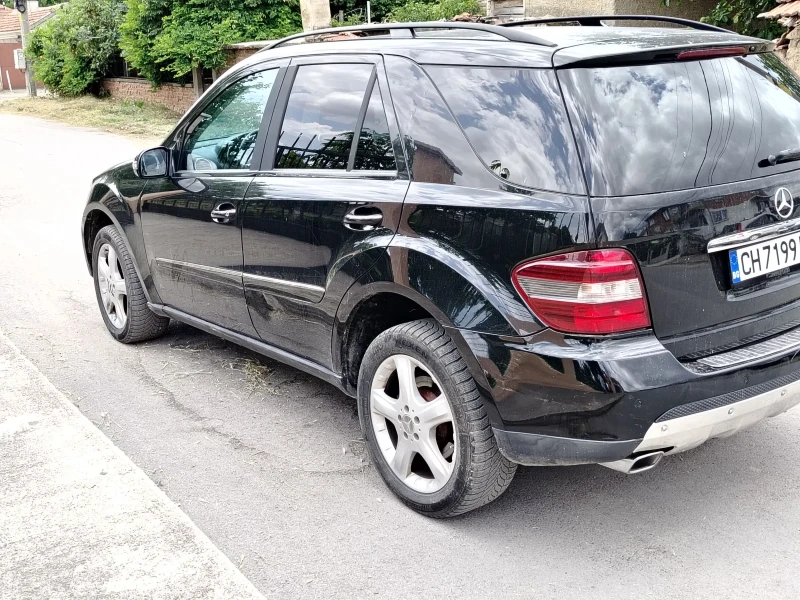 Mercedes-Benz ML 320, снимка 6 - Автомобили и джипове - 52699089