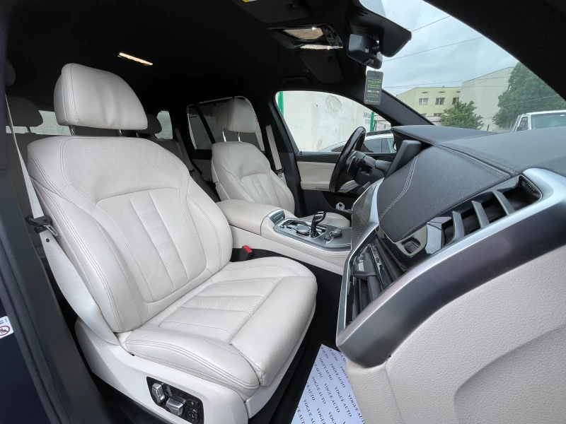 BMW X5 45e* M-Pack* AIR* H/K* MEMORY* KEYLESS GO, снимка 12 - Автомобили и джипове - 51248676