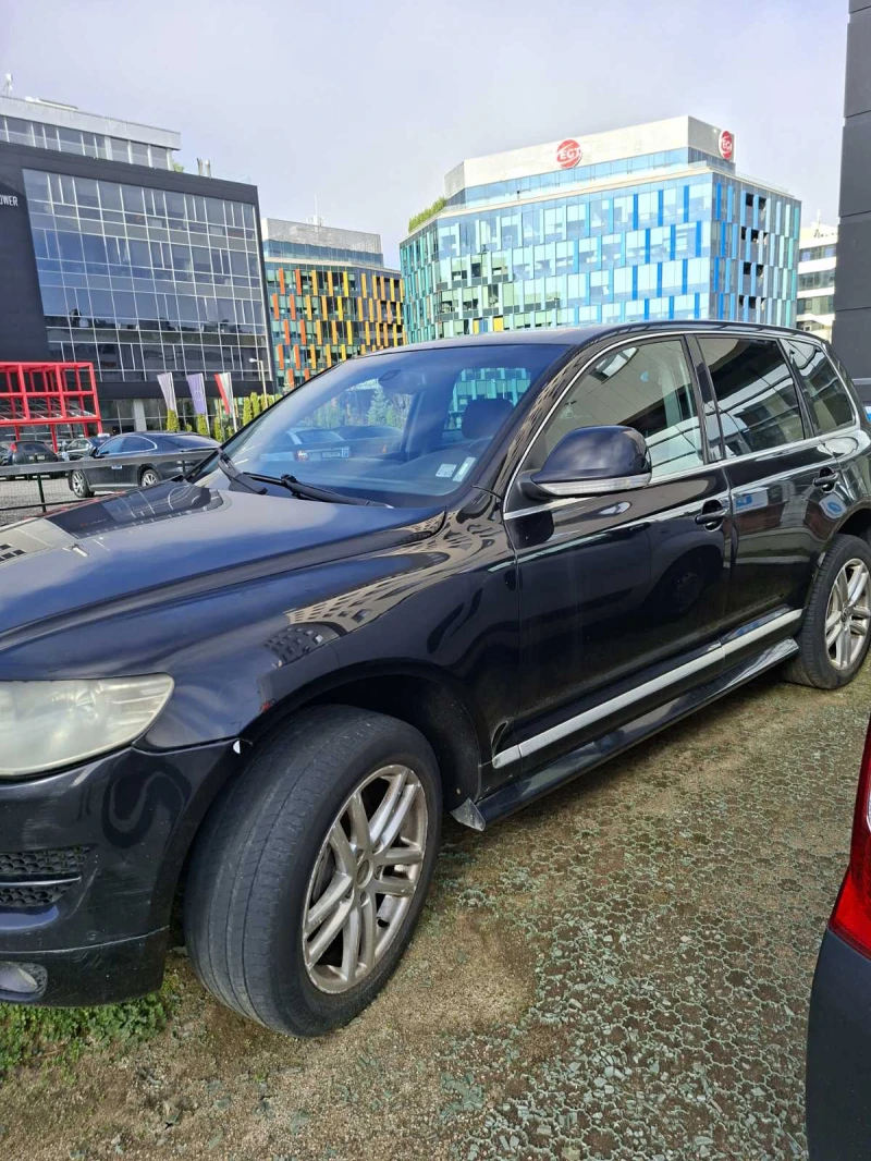 VW Touareg, снимка 3 - Автомобили и джипове - 52662831