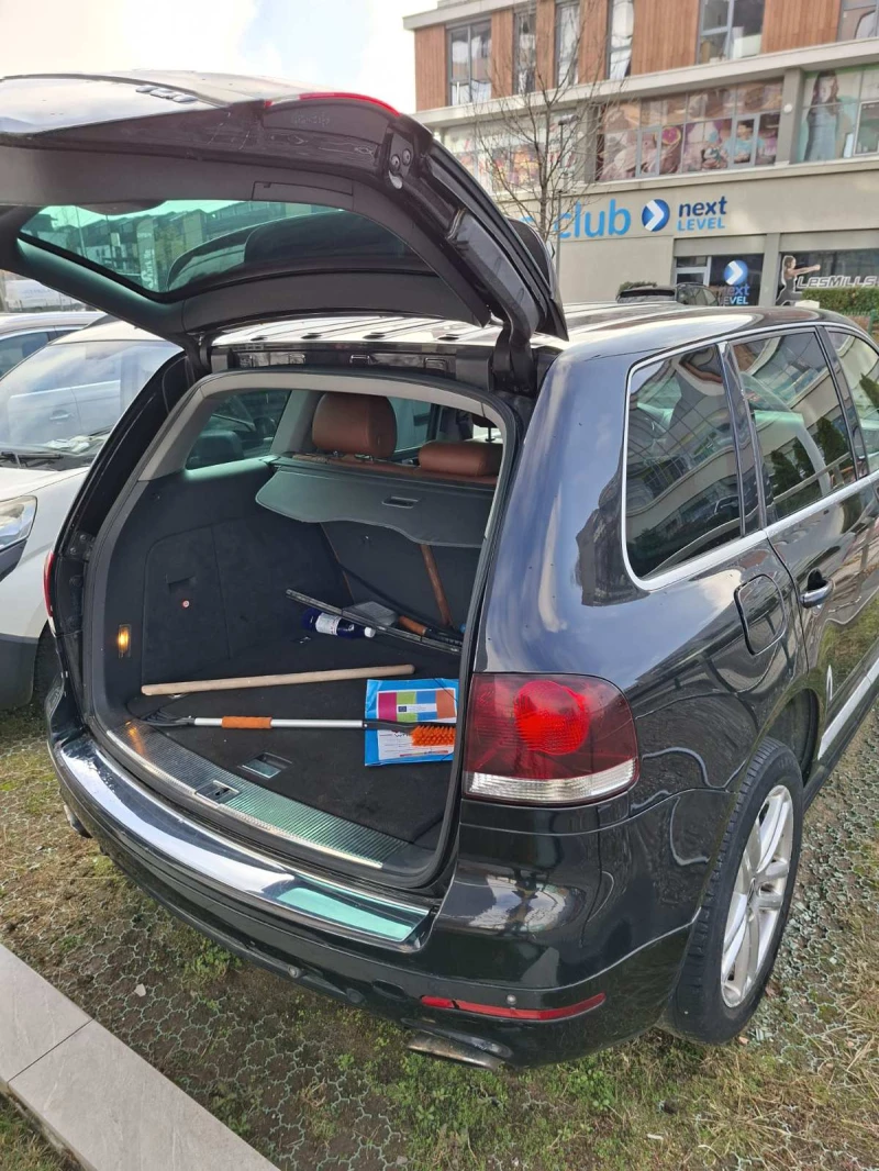 VW Touareg, снимка 6 - Автомобили и джипове - 52662831