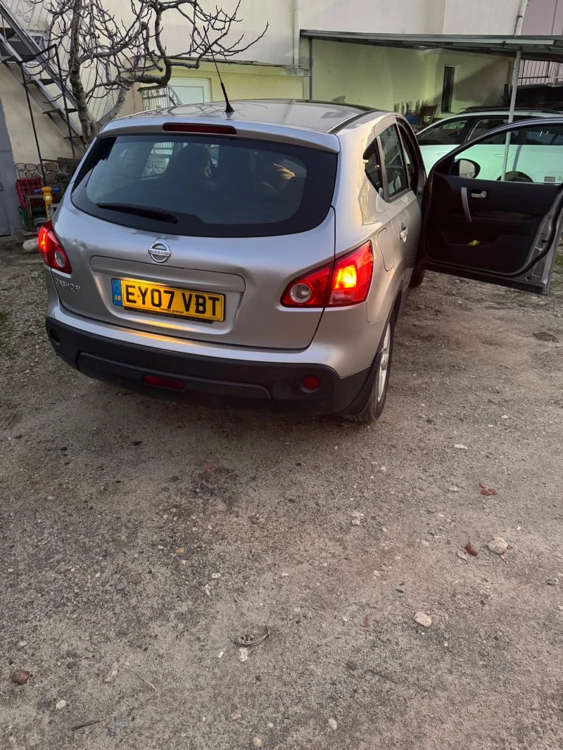 Nissan Qashqai, снимка 2 - Автомобили и джипове - 52914295
