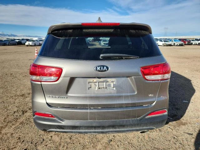 Kia Sorento 3.3L 6 All wheel drive, снимка 10 - Автомобили и джипове - 53005819