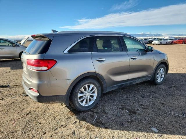 Kia Sorento 3.3L 6 All wheel drive, снимка 7 - Автомобили и джипове - 53005819