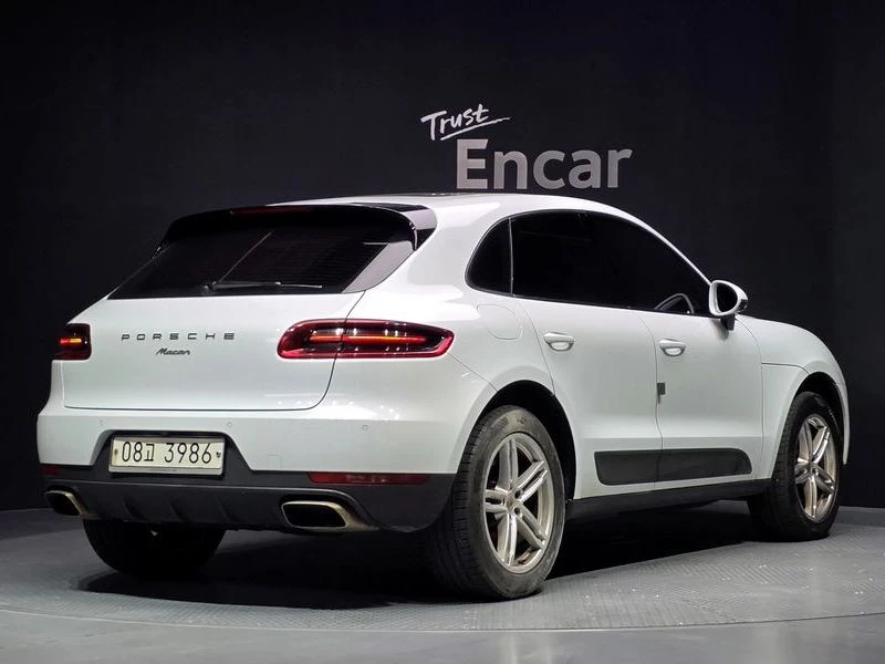 Porsche Macan 2.0| 252к.с.| ВКЛ.ТЕХНОТЕСТ, снимка 2 - Автомобили и джипове - 55372154