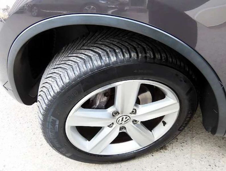 VW Touareg * NEW&TOUREG* V6* 3.0* TDI* , снимка 5 - Автомобили и джипове - 55723556