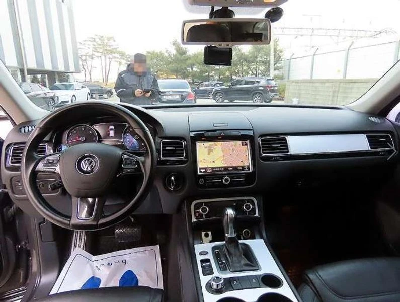 VW Touareg * NEW&TOUREG* V6* 3.0* TDI* , снимка 7 - Автомобили и джипове - 55723556